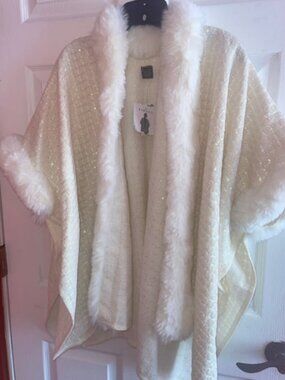 Faux Fur Kimono Shawl Wrap – One Size  - A450